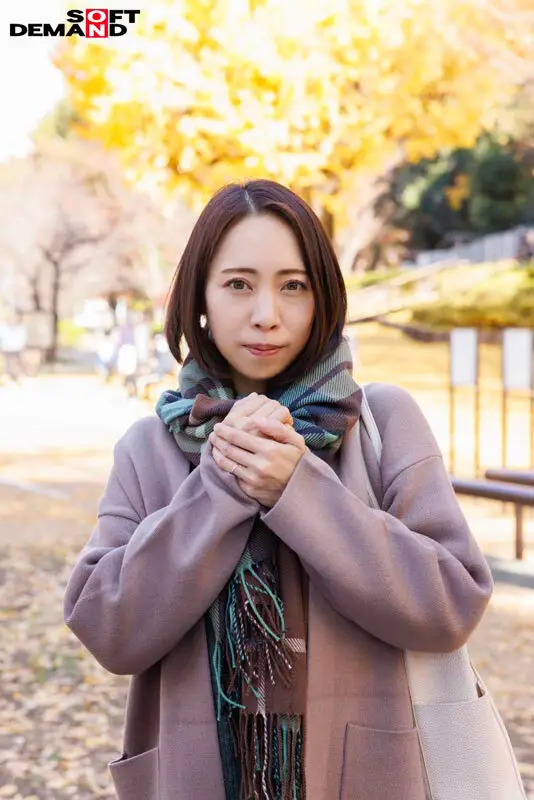 【本物人妻総集編】本物人妻15名が初めてのAV体験で見せたカメラの前での初セックス＆緊張と溢れる興奮を抑えきれない初中出し合計17SEX収録2枚組 10時間 No.6