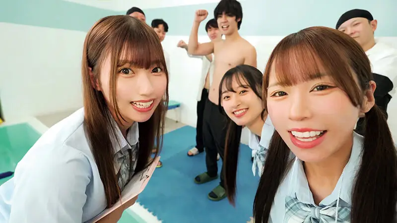 誰にでも股を開く水泳部のヤリマン女子マネージャーたちに全身ぶっかけ42発！！スク水のままいつでもどこでもヤリまくり即ハメ乱交合宿 No.2