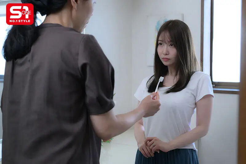 セクハラ義父、意地悪な姑、マザコン夫…結婚ガチャに大外れした巨乳若妻が三者択一ですがったのはキモい義父との粘着性交 夢乃あいか No.6